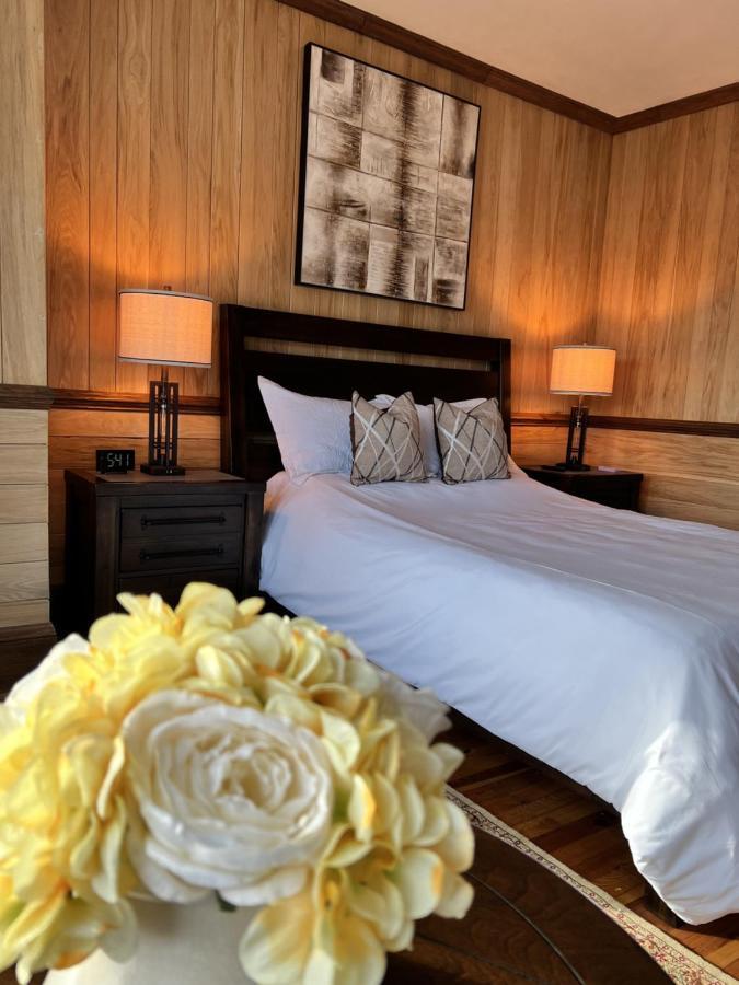 Monterey Inn Extérieur photo