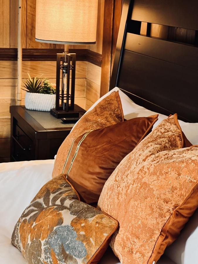 Monterey Inn Extérieur photo